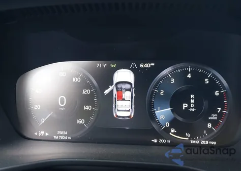 2022 Volvo Xc40 T5 R-Design из США, поврежденный, VIN YV4162UM7N2642168